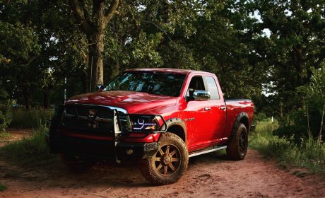 How to Choose the Best Dually Wheels for Your Truck: Spotlight on DDC Wheels