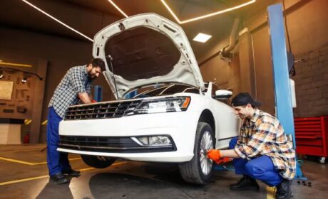 How Professional Mercedes Servicing Supports Vehicle Performance 